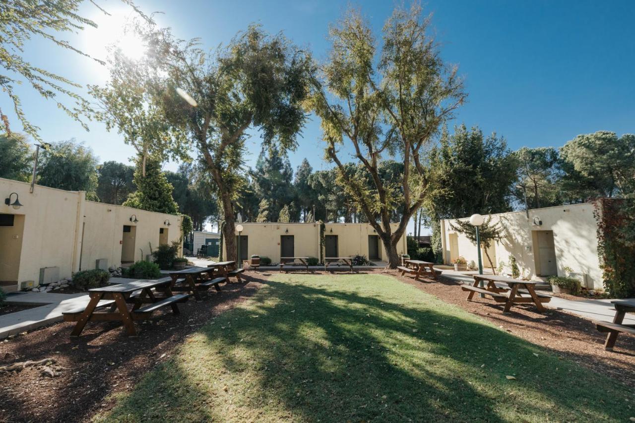 Hotel Kibbutz Ortal Tourism Zewnętrze zdjęcie